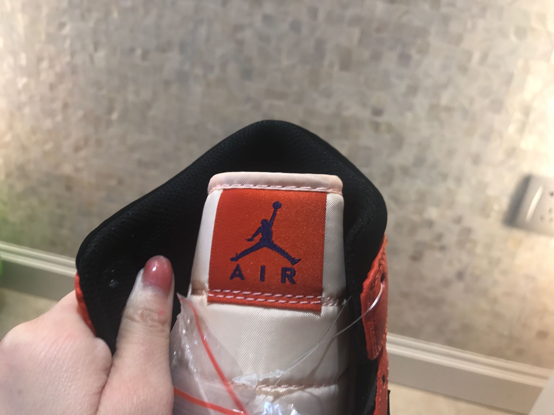 jordan air jordan 1 retro mid - Naranjo Blanco Negro