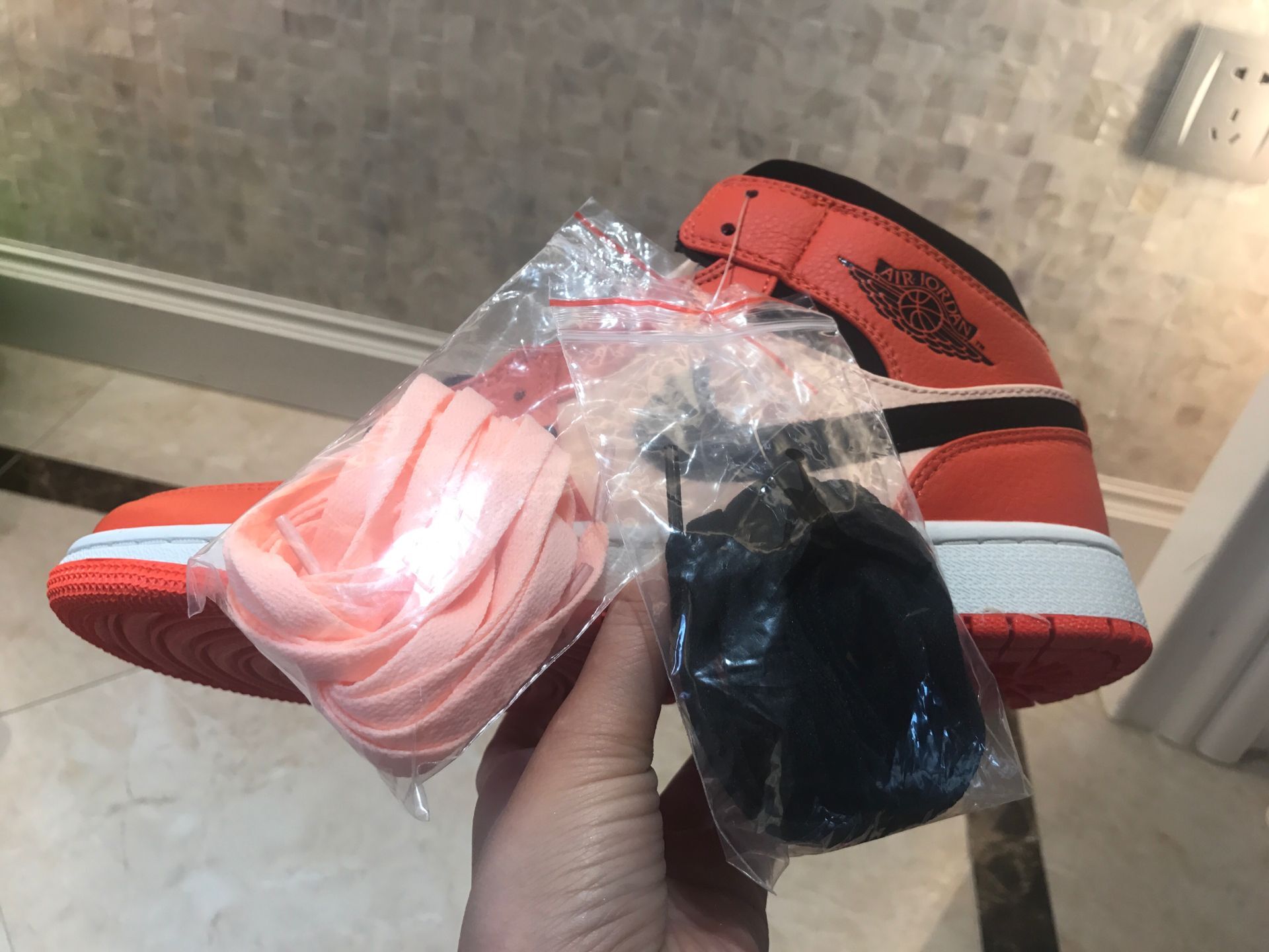 jordan air jordan 1 retro mid - Naranjo Blanco Negro