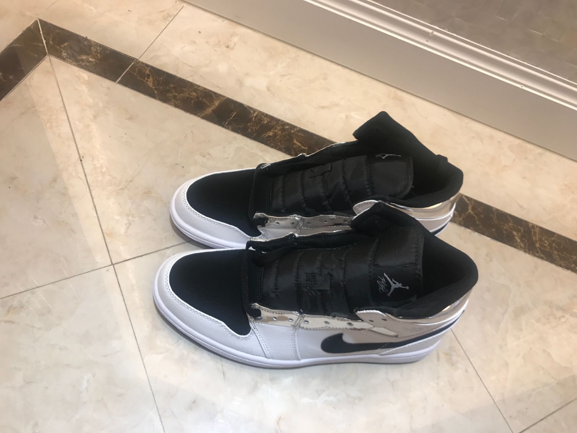 jordan air jordan 1 retro mid - Blanco Negro