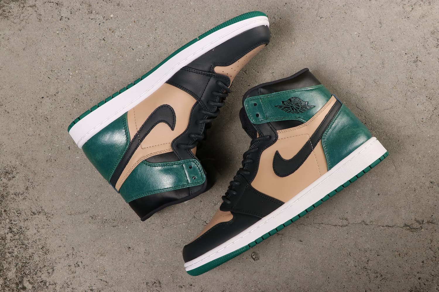 jordan air jordan 1 retro high - Negro Verde Cafe