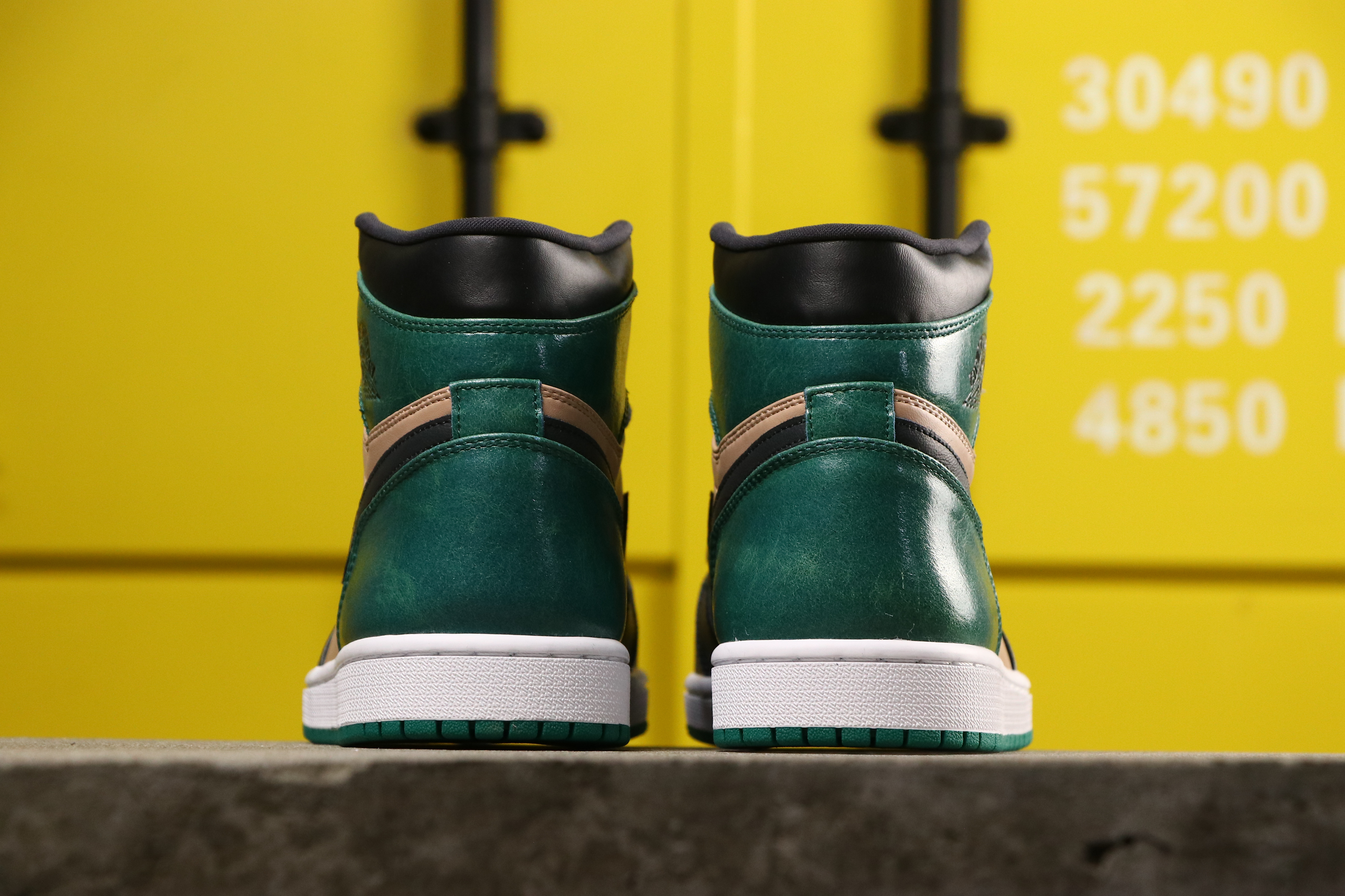 jordan air jordan 1 retro high - Negro Verde Cafe