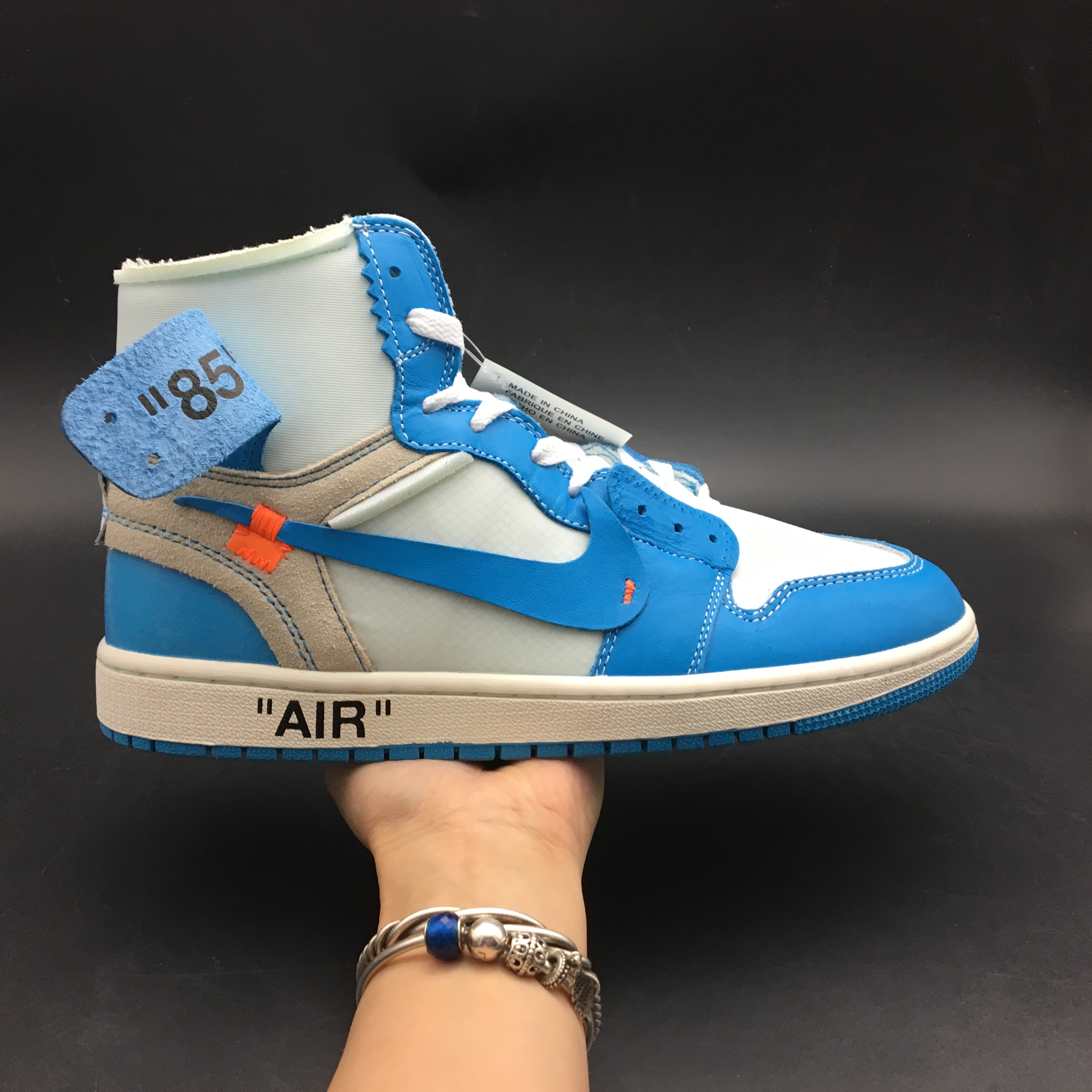 jordan air jordan 1 retro mid - Celeste Gris Blanco