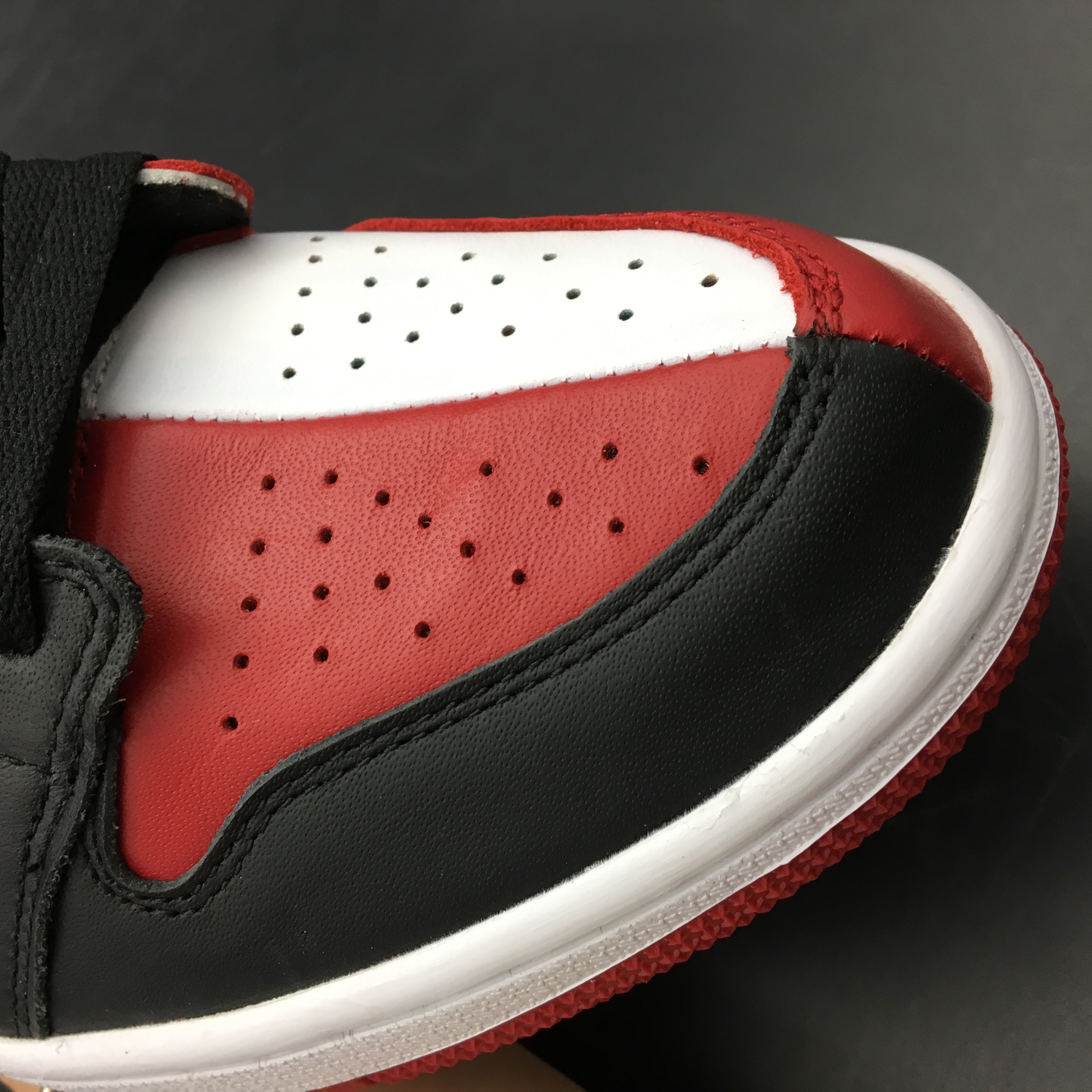 jordan air jordan 1 retro high - Negro Blanco Rojo