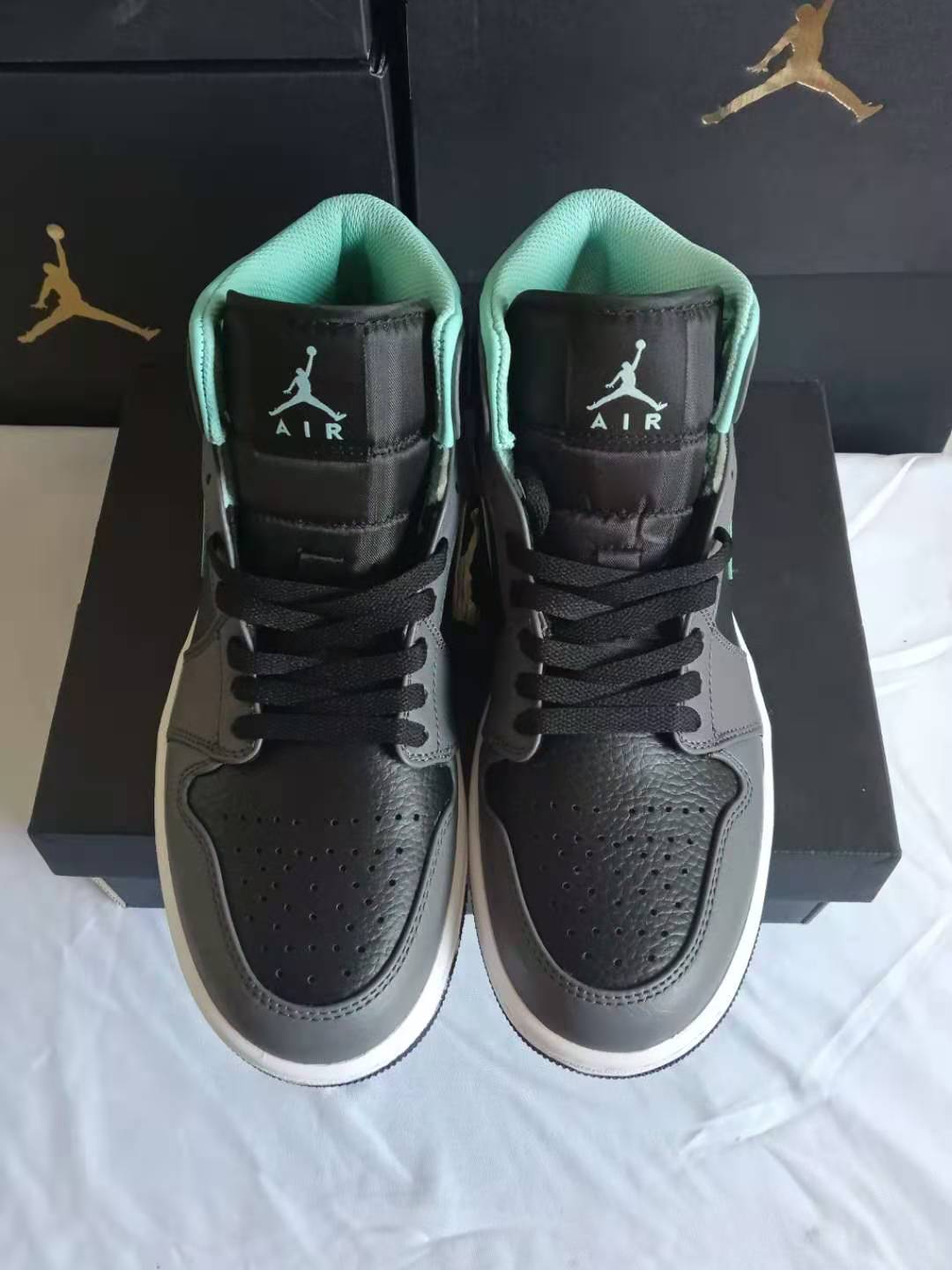 jordan air jordan 1 retro mid - Negro Gris Menta