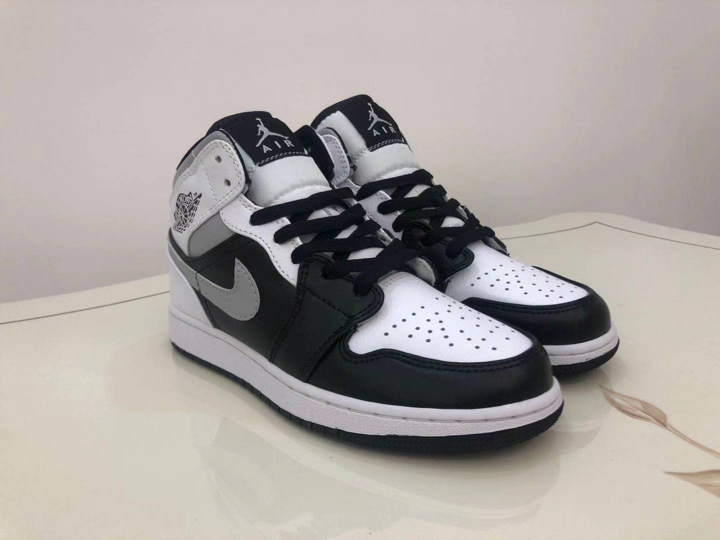 jordan air jordan 1 retro mid - Blanco Negro Gris