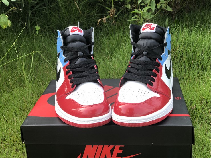 jordan air jordan 1 retro high - Celeste Blanco Rojo Negro