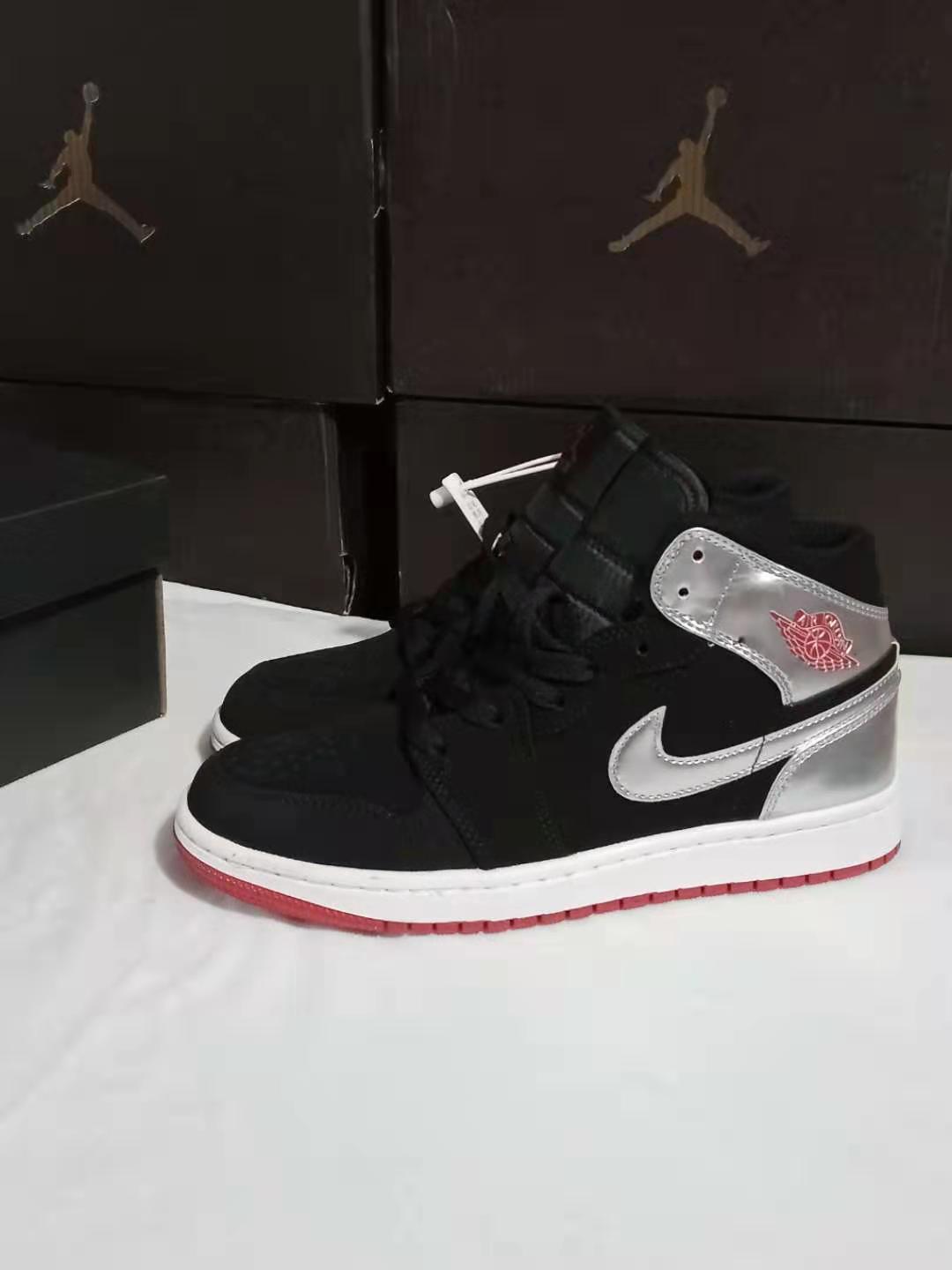 jordan air jordan 1 retro mid - Negro Plateado
