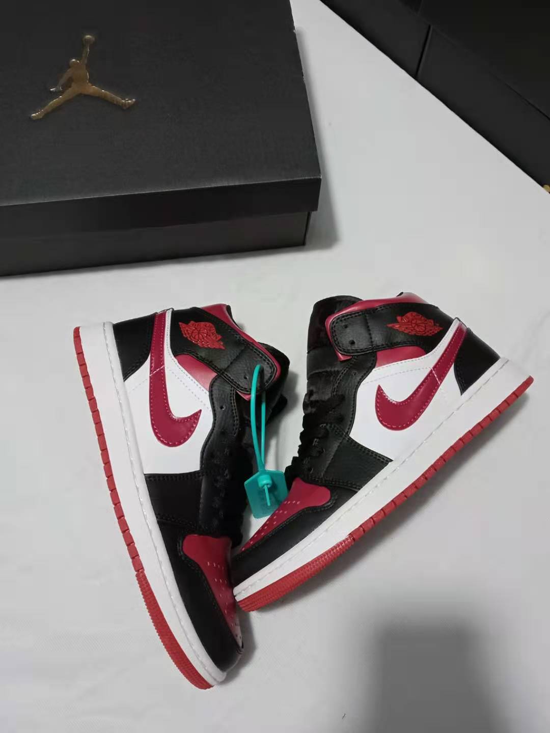 jordan air jordan 1 retro high - Blanco Negro Rojo