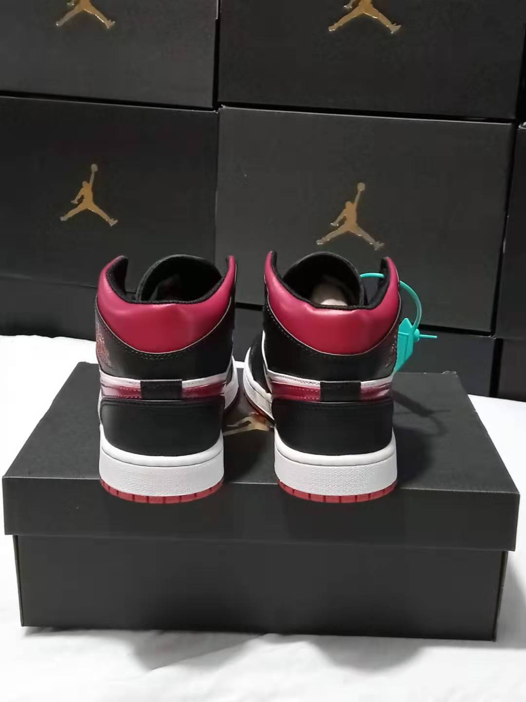 jordan air jordan 1 retro high - Blanco Negro Rojo