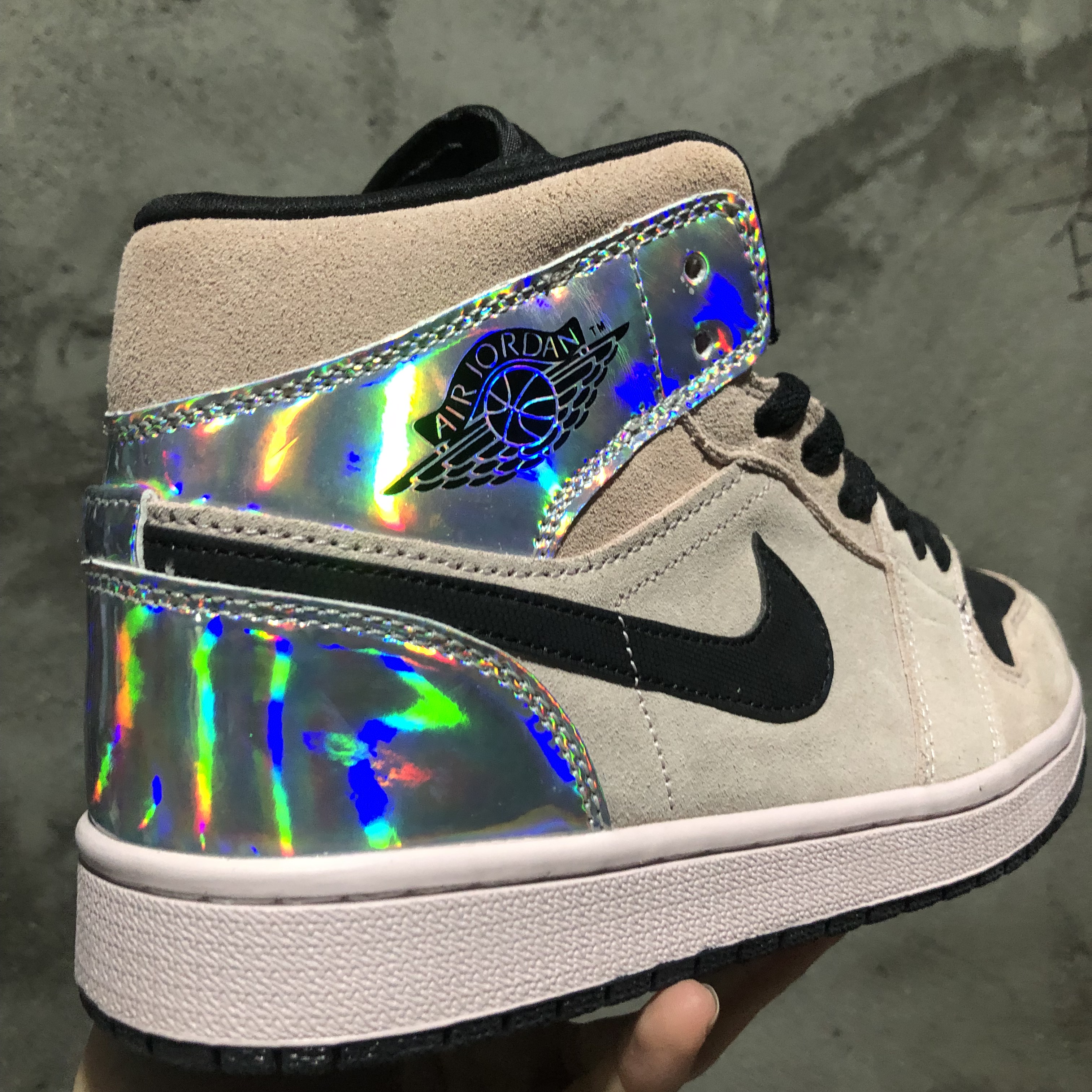 jordan air jordan 1 retro mid - Gris Arcoiris Negro