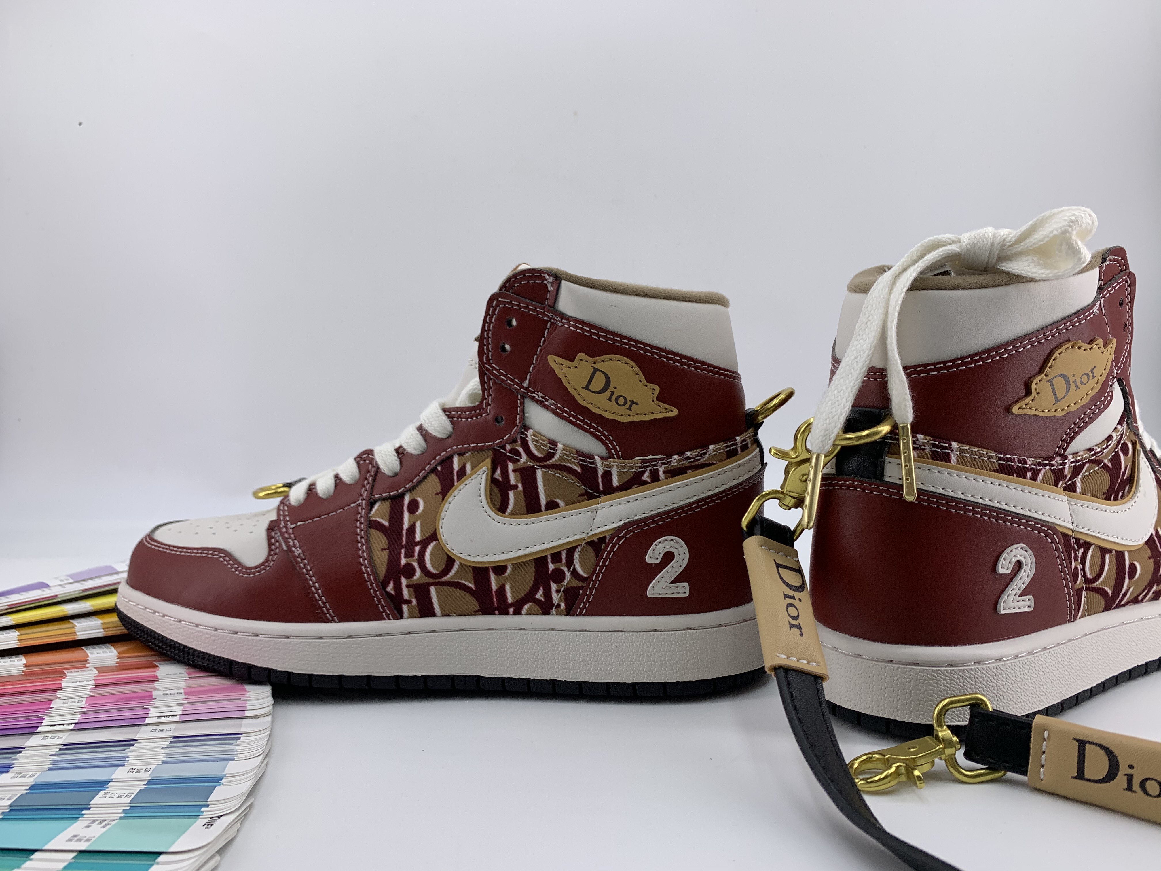 jordan air jordan 1 retro high - Blanco Dorado Rojo