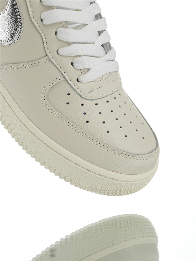 nike air force 1 - Gris Plateado
