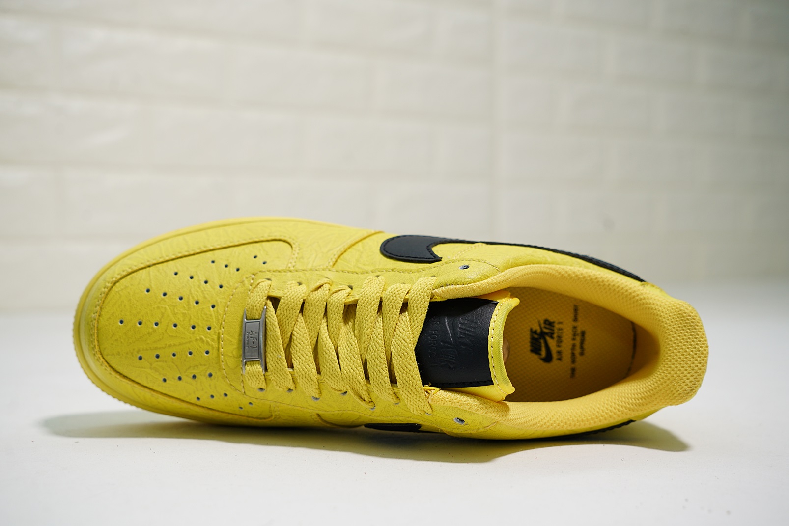 nike air force 1 - Amarillo Negro