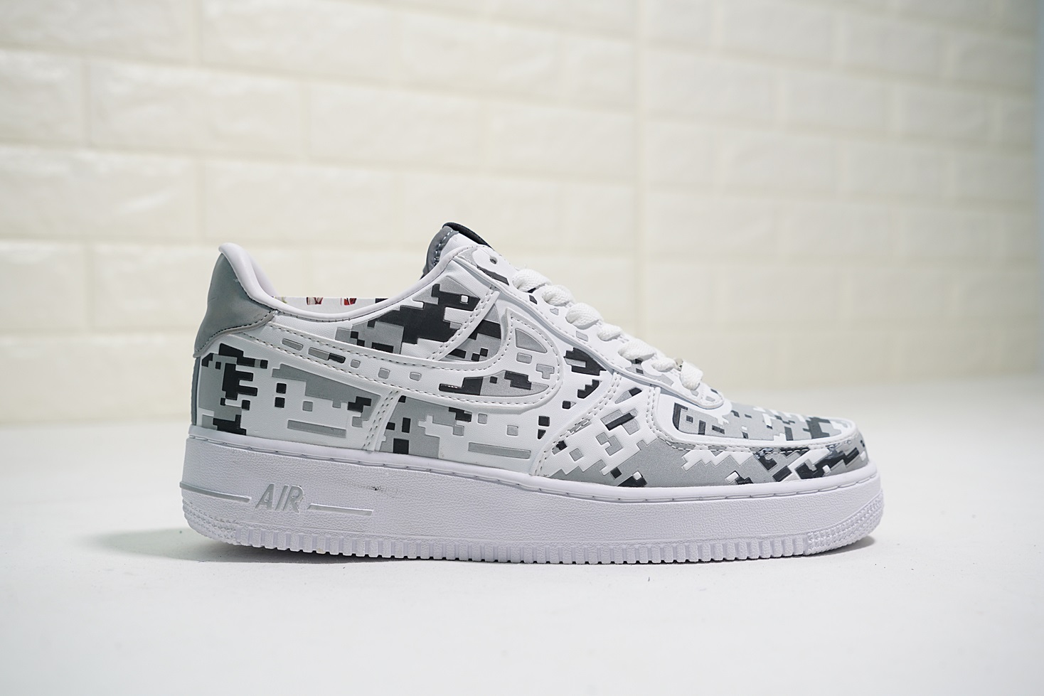 nike air force 1 - Blanco Negro Gris Fluor