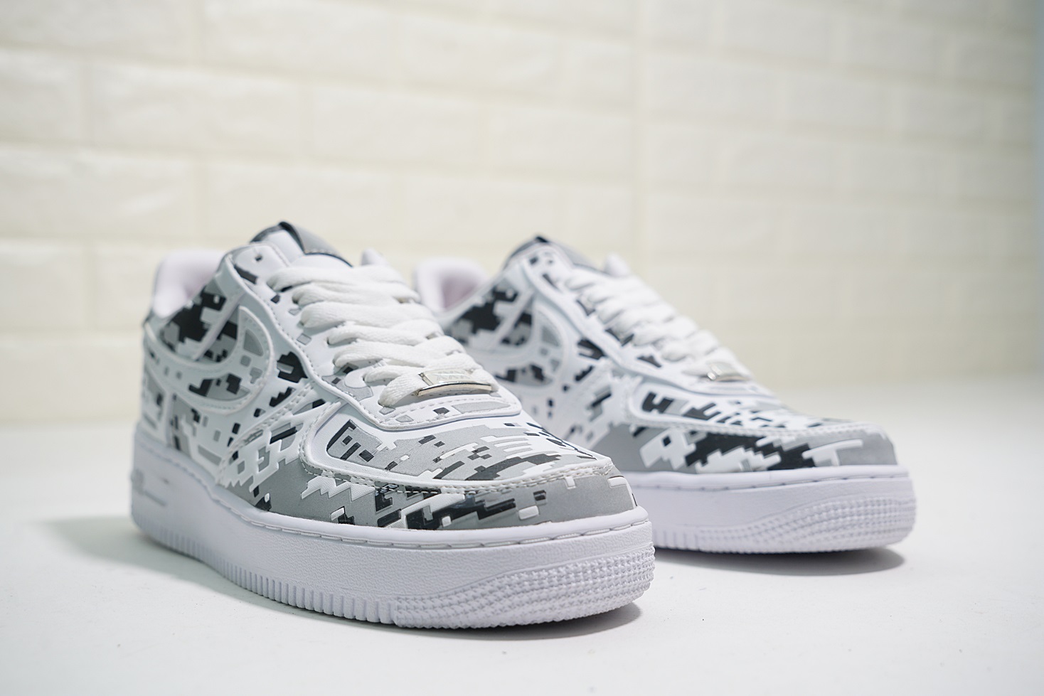 nike air force 1 - Blanco Negro Gris Fluor