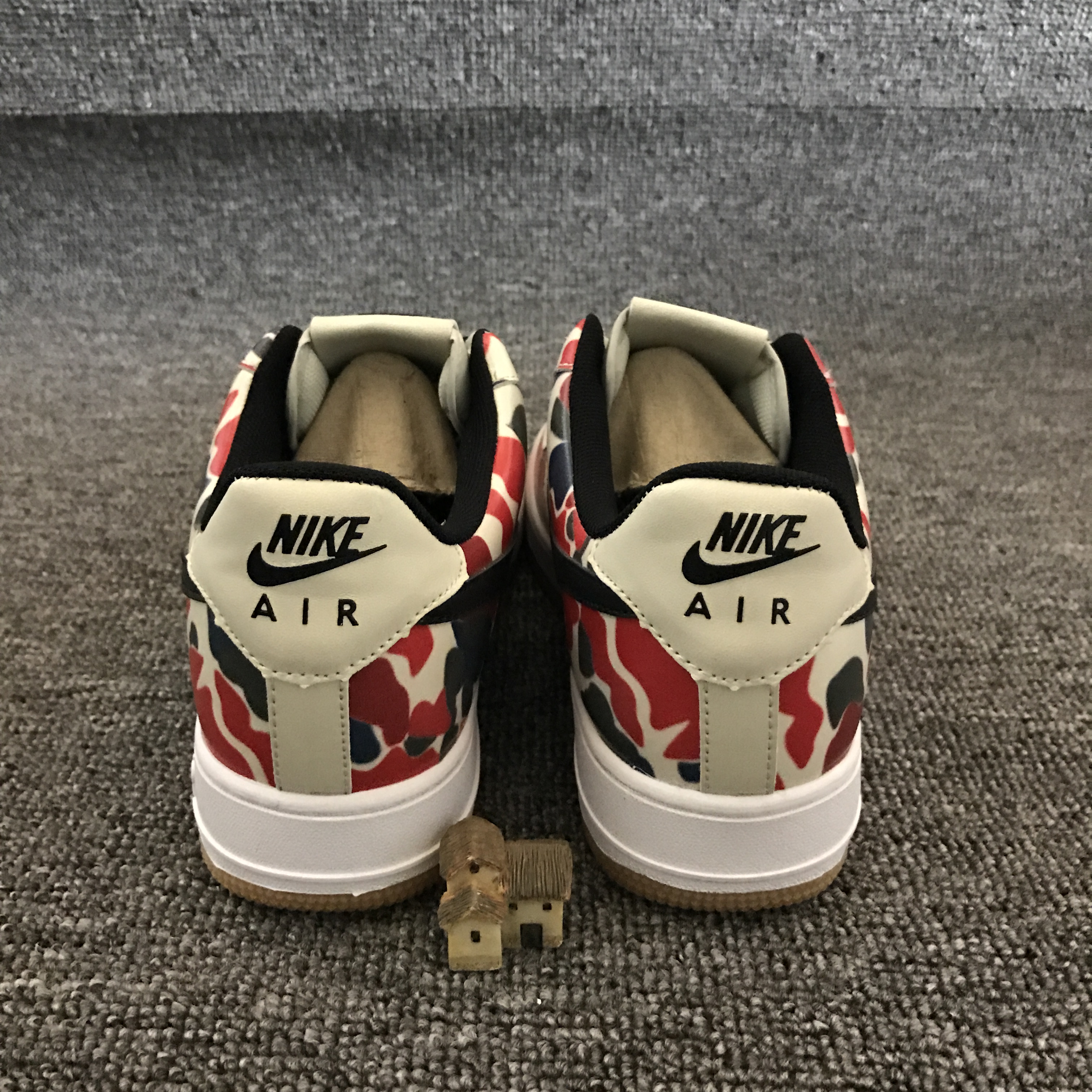 nike air force 1 - Vainilla Negro Arcoiris