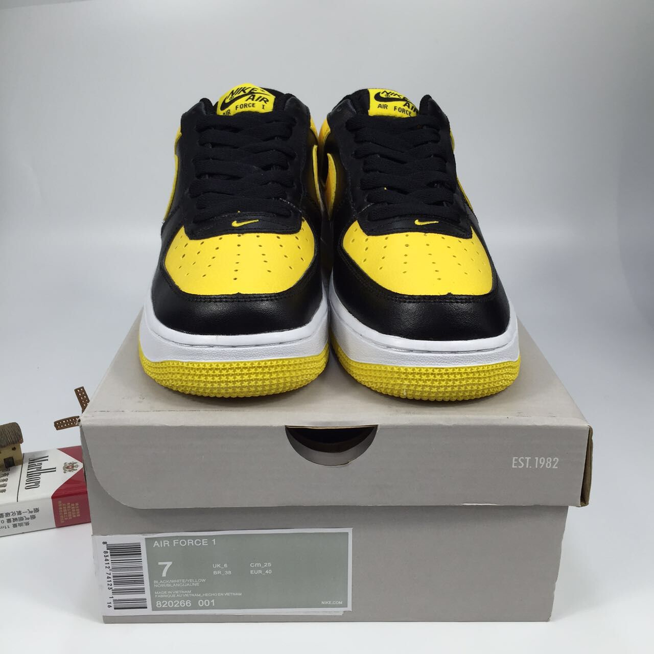 nike air force 1 - Amarillo Negro
