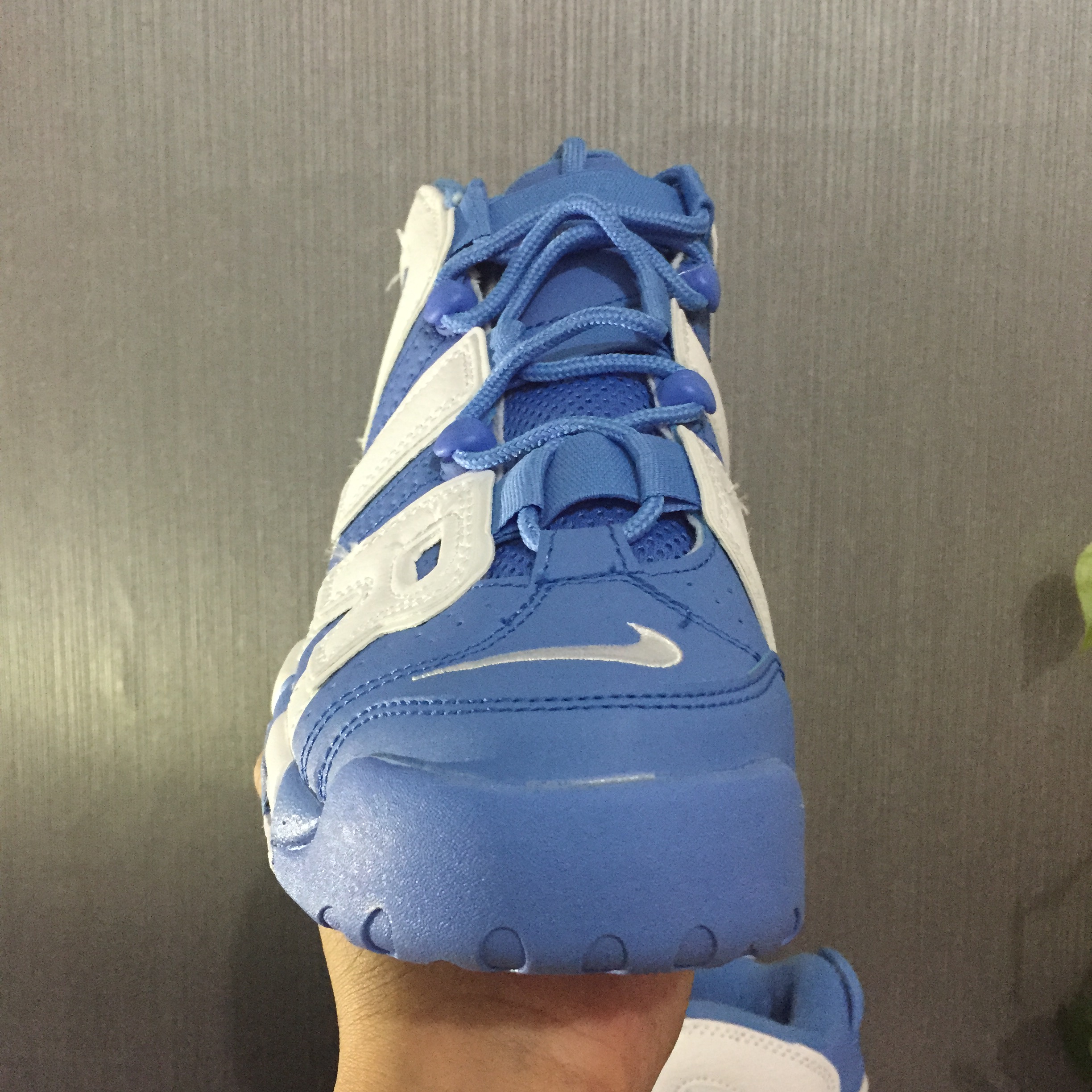 nike air more uptempo - Celeste Blanco