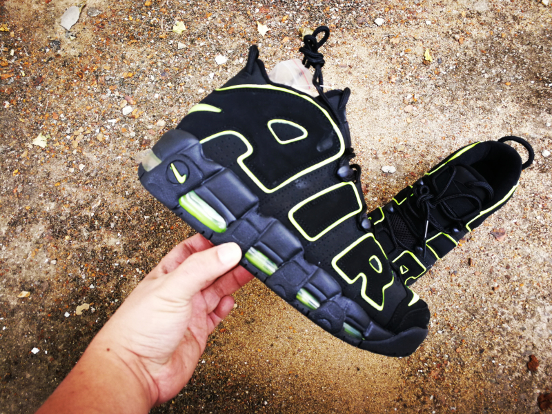 nike air more uptempo - Negro Fluor