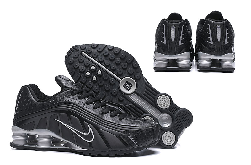 nike shox r4 - Negro