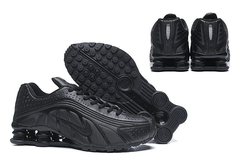 nike shox r4 - Negro