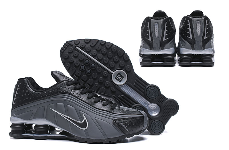nike shox r4 - Gris Negro