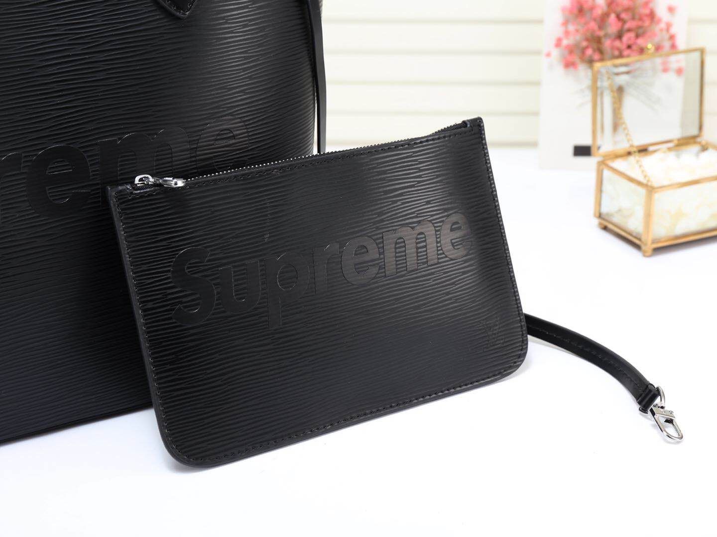 supreme louis vuitton - Negro