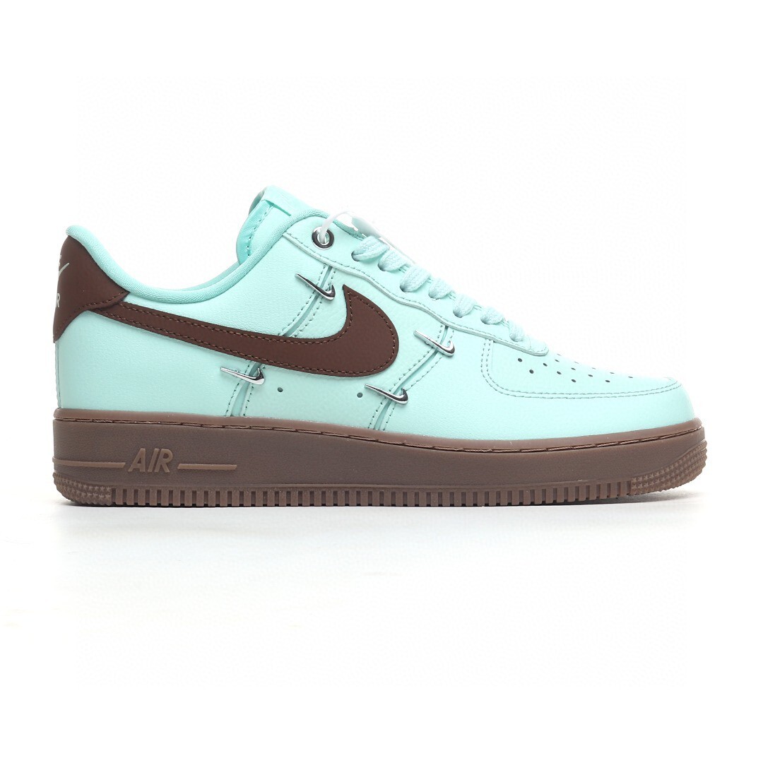 nike air force 1 - Celeste Cafe