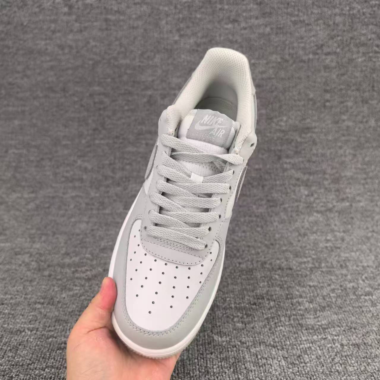 nike air force 1 - Gris Blanco