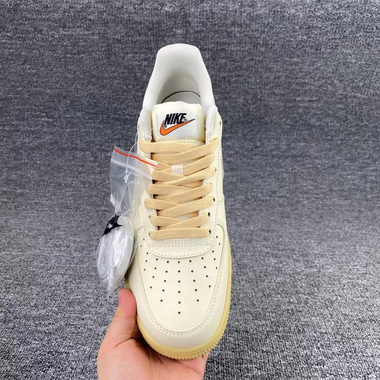 nike air force 1 - Amarillo Celeste