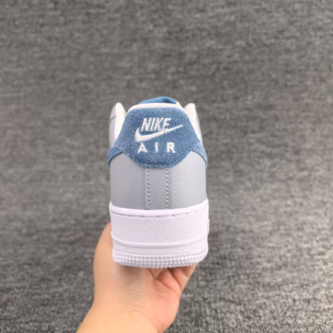 nike air force 1 - Gris Celeste