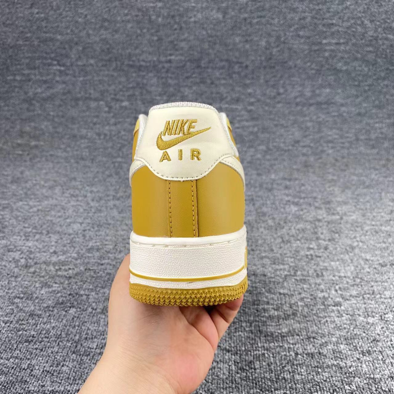 nike air force 1 - Amarillo Cafe Blanco