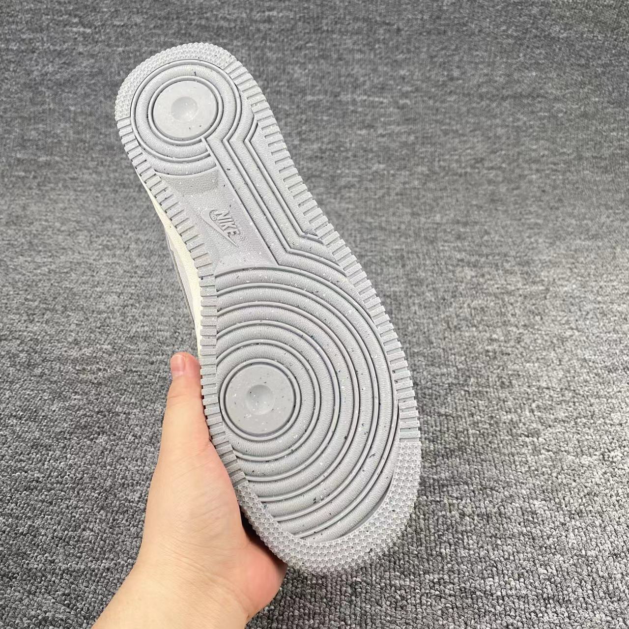 nike air force 1 - Gris